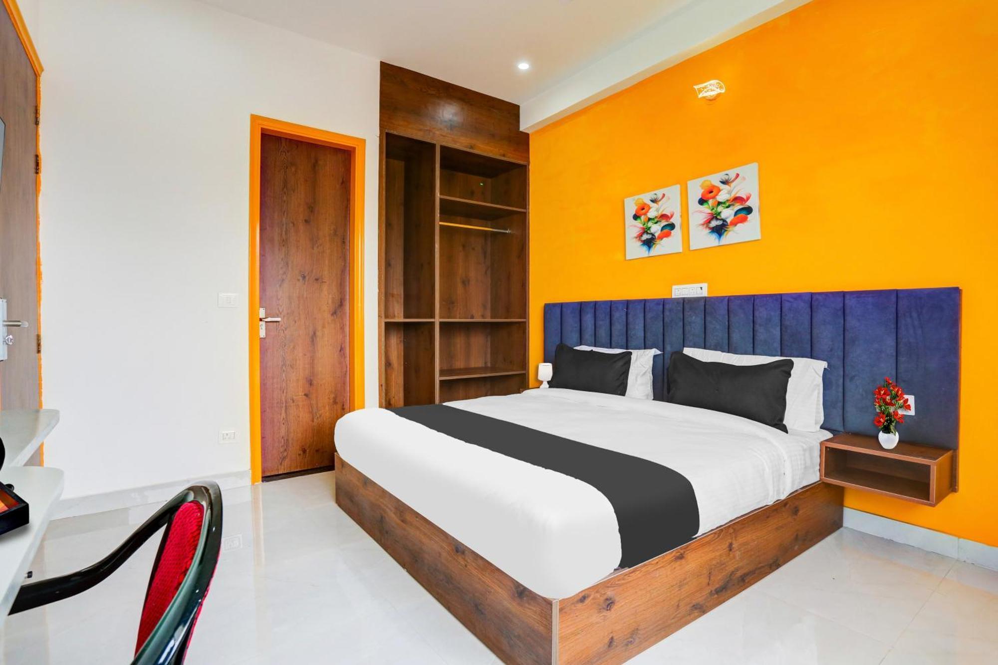 Hotel Super Townhouse Sector 69 Gurgaon Exterior foto